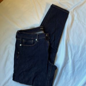 Women’s banana republic, premium denim skinny jeans, size 27 navy blue soft feel